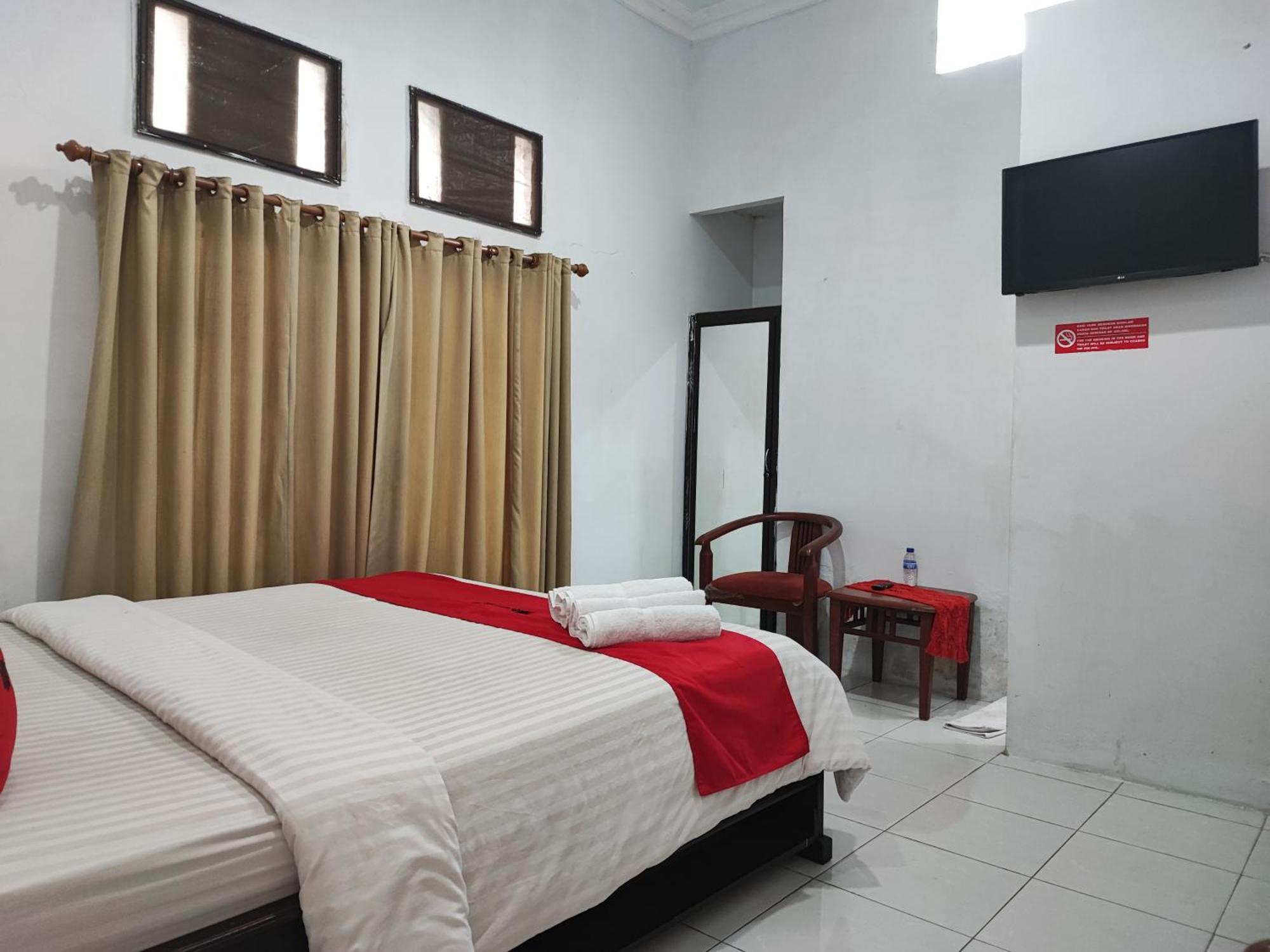 Reddoorz Syariah Near Universitas Batanghari Jambi Εξωτερικό φωτογραφία