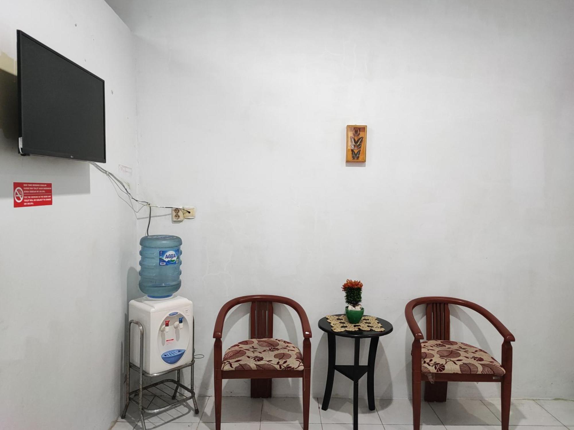 Reddoorz Syariah Near Universitas Batanghari Jambi Εξωτερικό φωτογραφία